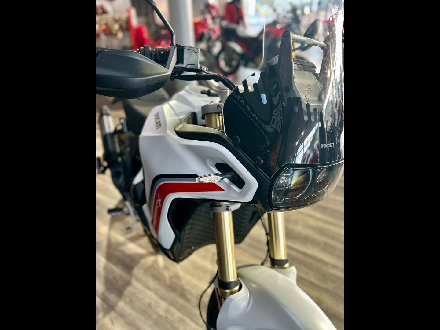 Image DUCATI DesertX DesertX 890