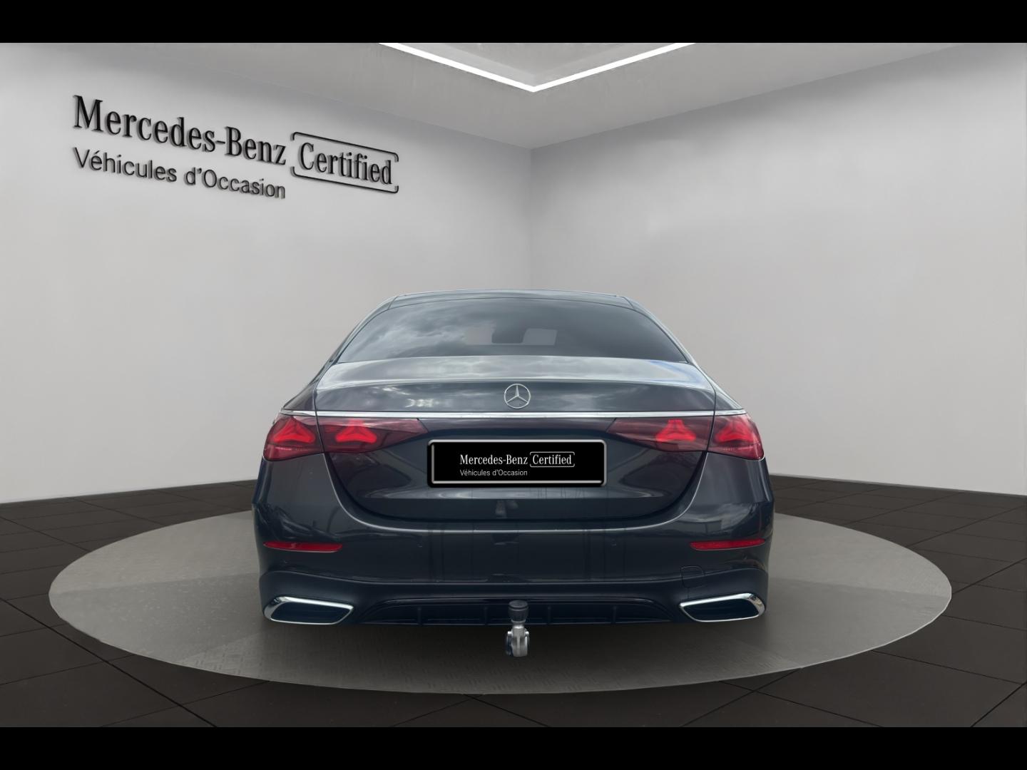 Image MERCEDES-BENZ Classe E 220 d 197+23ch AMG Line 9G-Tronic