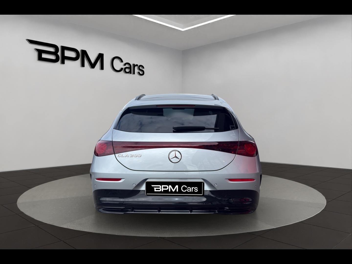 Image MERCEDES-BENZ CLA Shooting Brake 200 163+30ch AMG Line 8G-eDCT