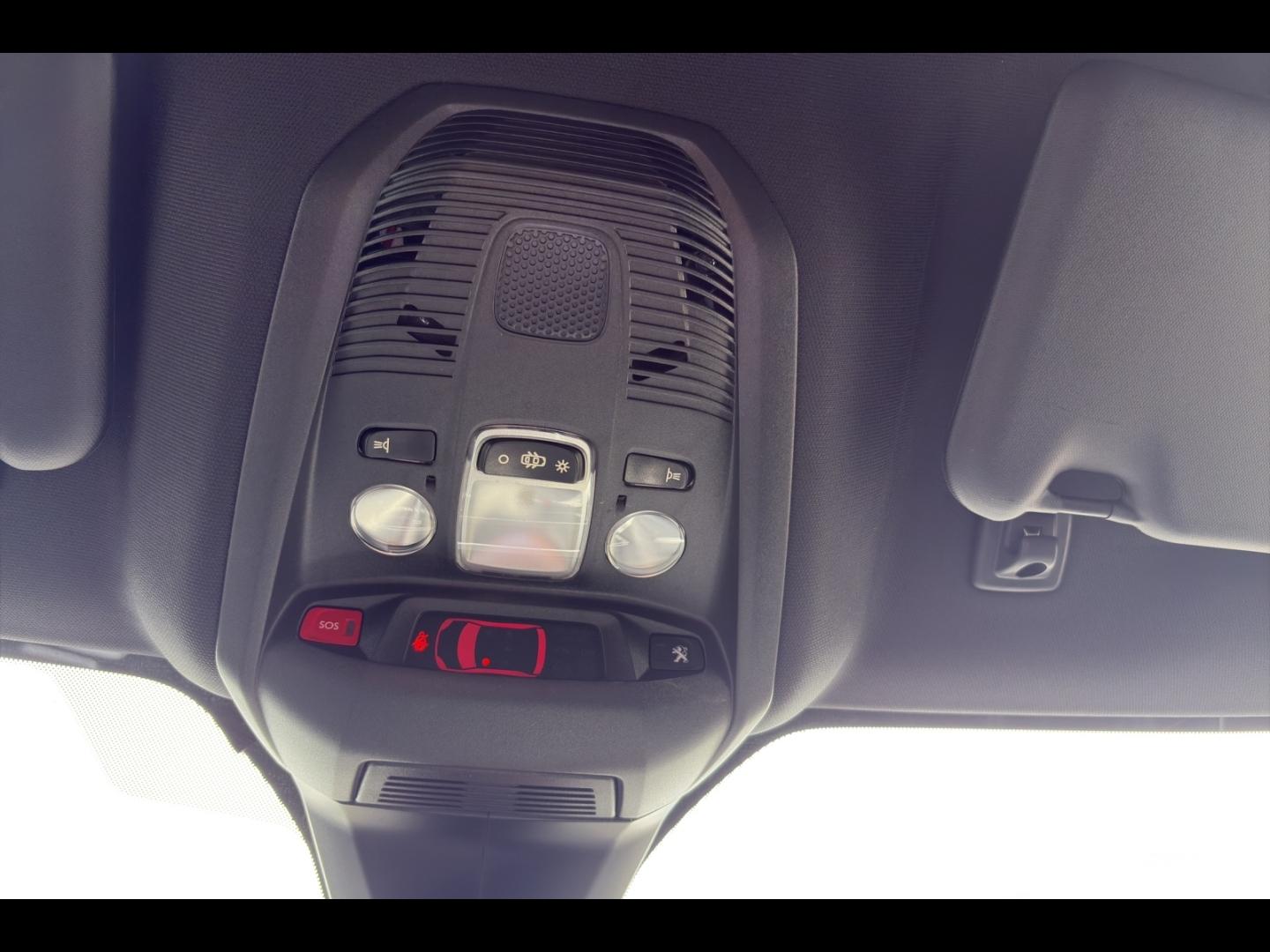 Image PEUGEOT 3008 1.2 PureTech 130ch GT Line S&S