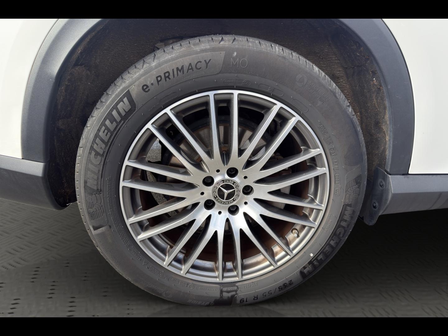 Image MERCEDES-BENZ GLC 220 d 197ch Avantgarde Line 4Matic 9G-Tronic
