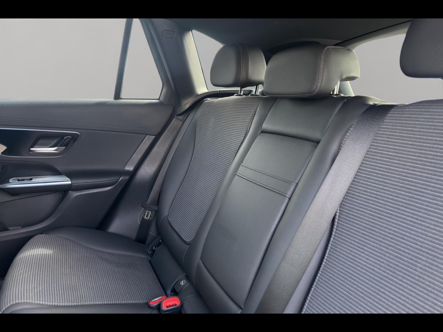 Image MERCEDES-BENZ GLC 220 d 197ch Avantgarde Line 4Matic 9G-Tronic