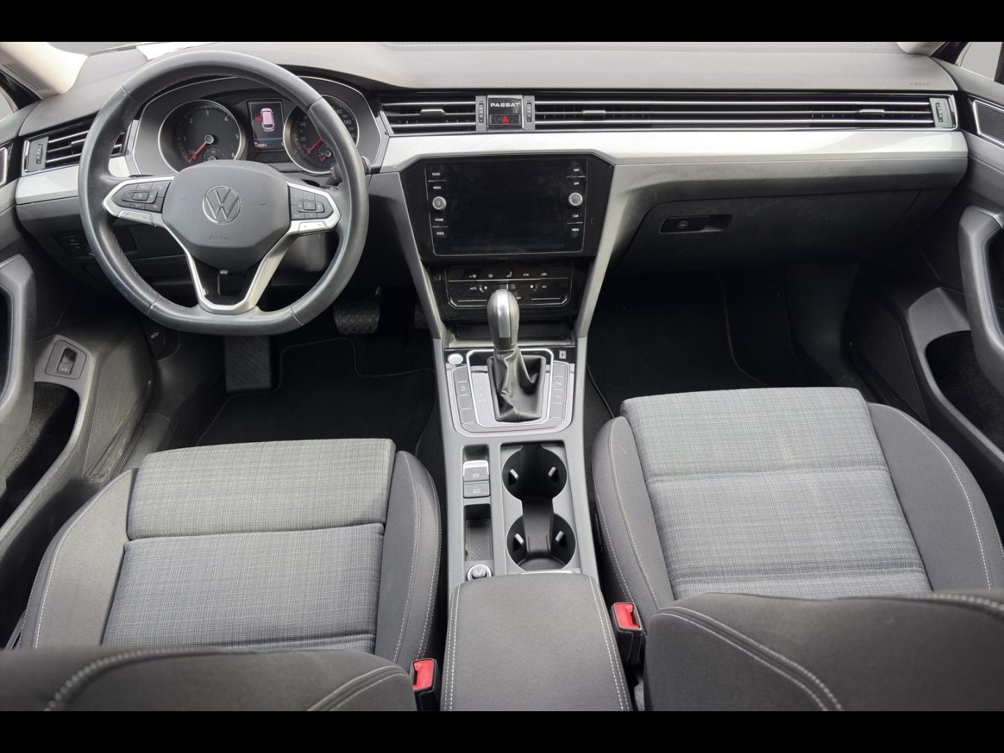 Image VOLKSWAGEN Passat SW 1.5 TSI 150ch Business DSG7
