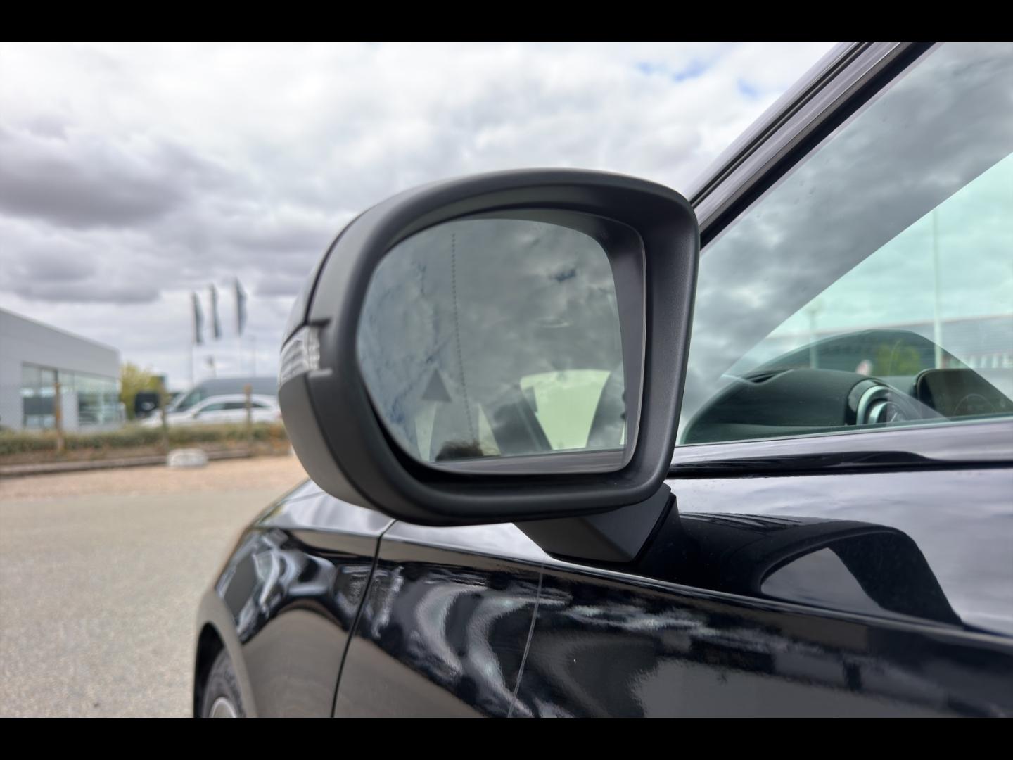 Image MERCEDES-BENZ Classe A 180 136ch AMG Line 7G-DCT