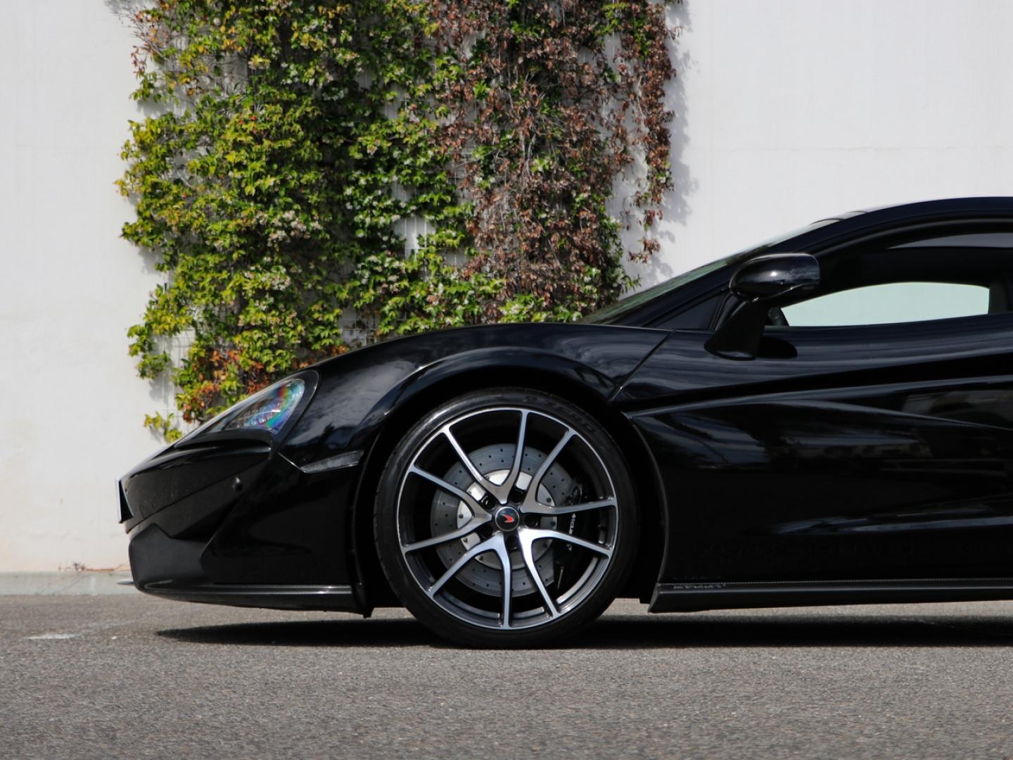Image MCLAREN 570GT I Ph1 3.8 V8 biturbo 570ch