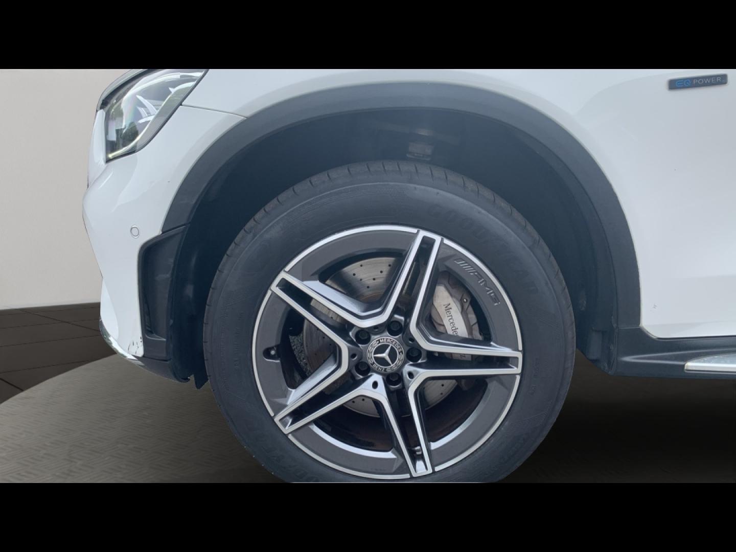 Image MERCEDES-BENZ GLC 300 e 211+122ch AMG Line 4Matic 9G-Tronic Euro6d-T-EVAP-ISC