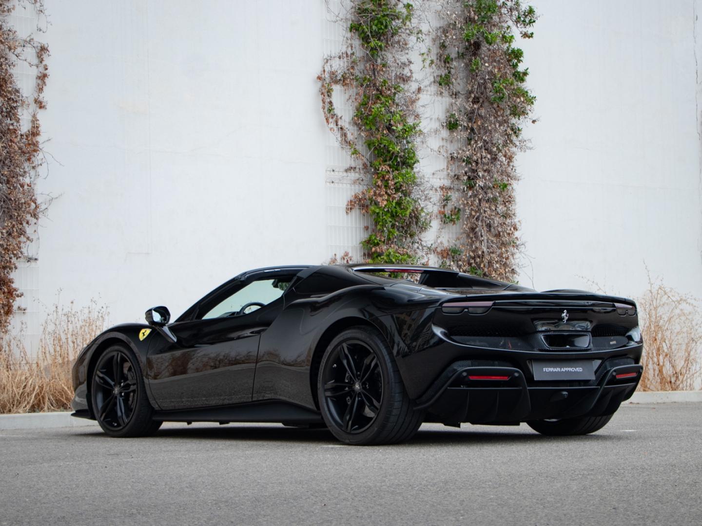 Image FERRARI 296 GTS spider