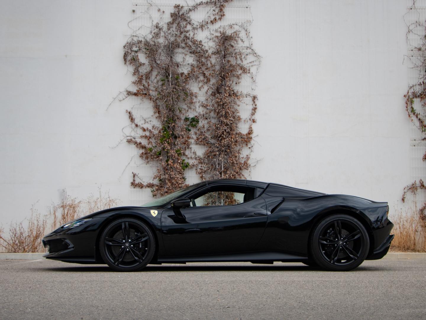 Image FERRARI 296 GTS spider