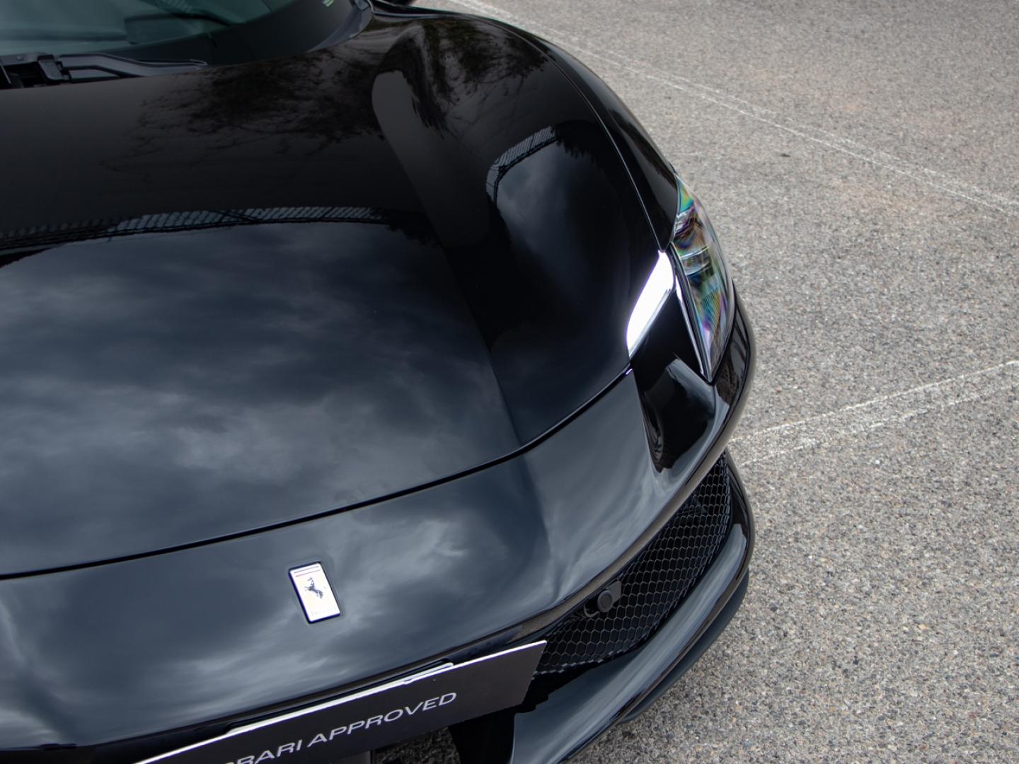Image FERRARI 296 GTS spider
