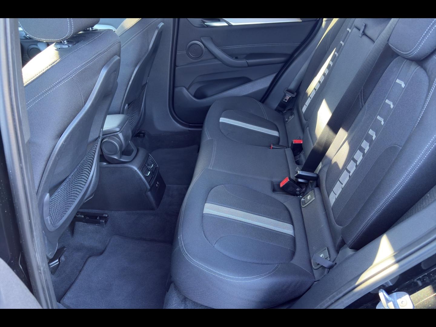 Image BMW X1 sDrive18d 150ch Business Design