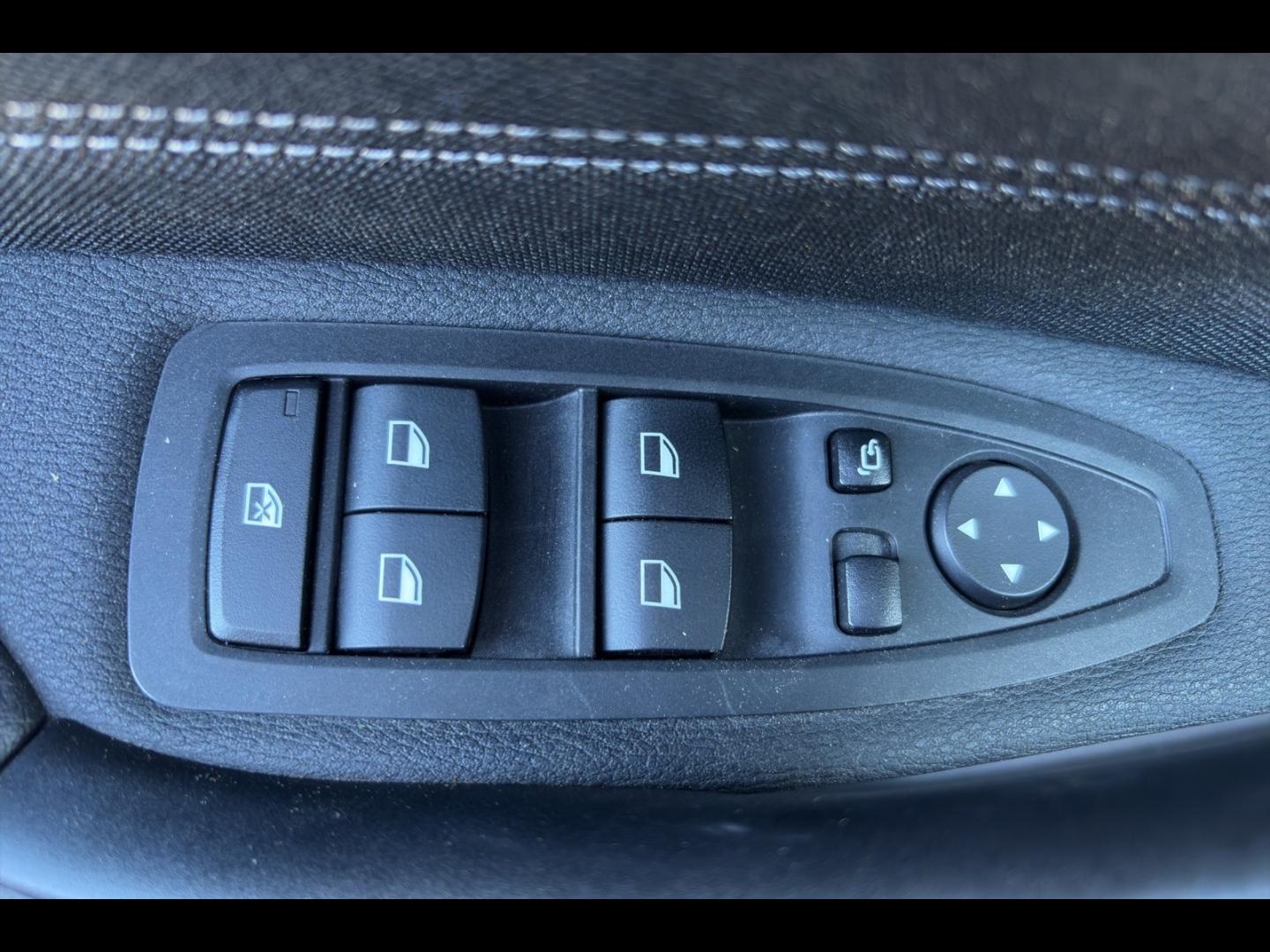 Image BMW X1 sDrive18d 150ch Business Design