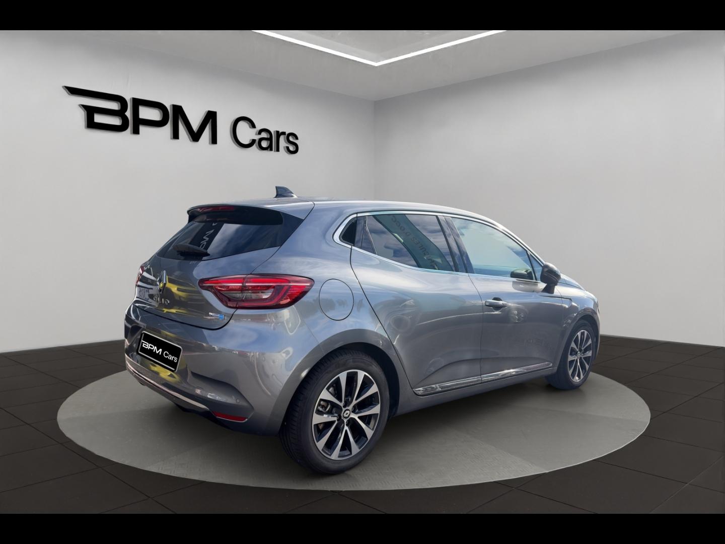 Image RENAULT Clio Réversible 1.6 E-Tech full hybrid 145 Evolution