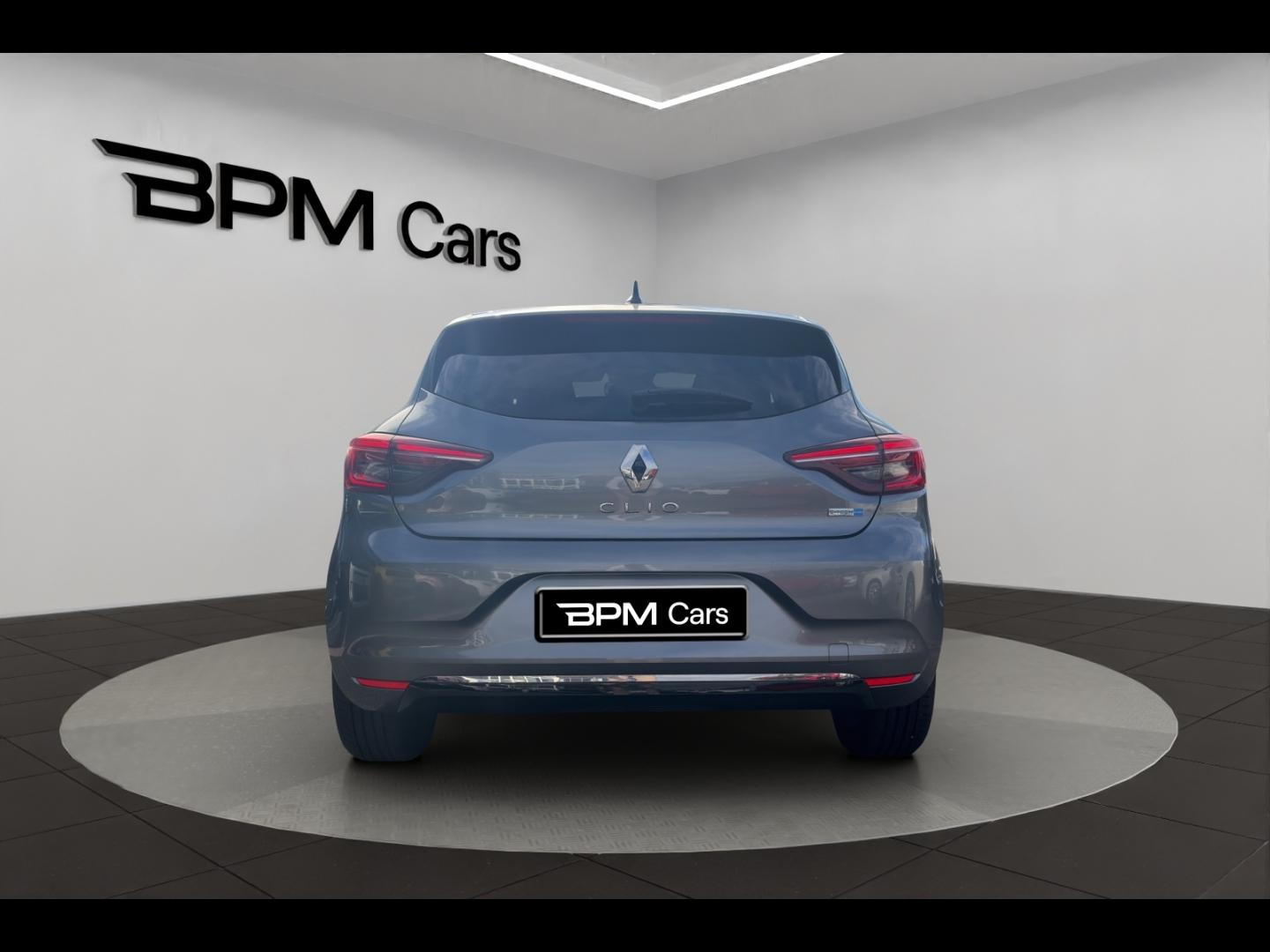 Image RENAULT Clio Réversible 1.6 E-Tech full hybrid 145 Evolution