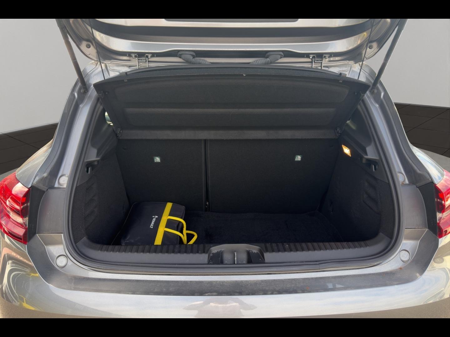 Image RENAULT Clio Réversible 1.6 E-Tech full hybrid 145 Evolution