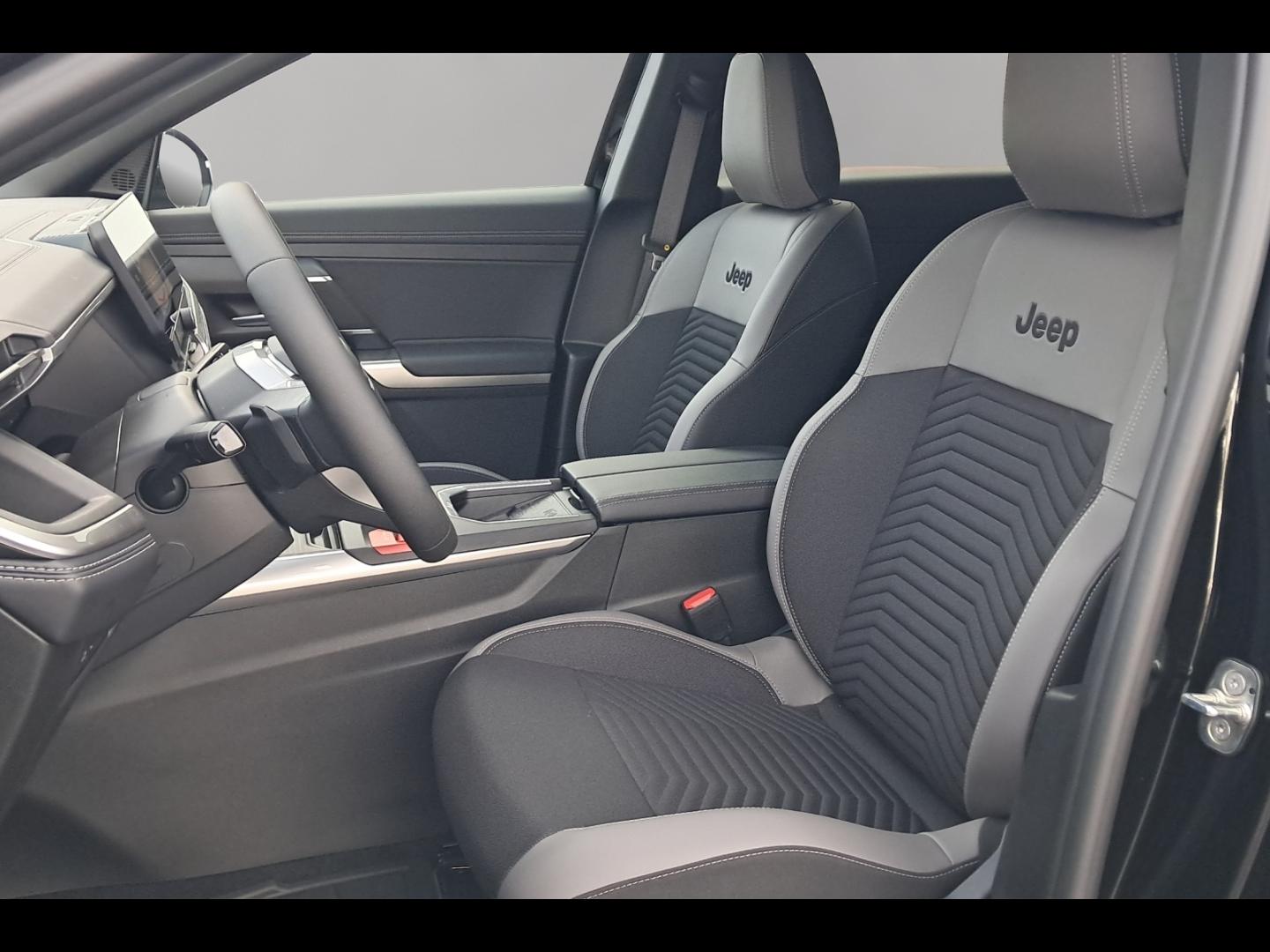Image JEEP Compass 1.2 Turbo T3 145ch e-Hybrid First Edition BVR6