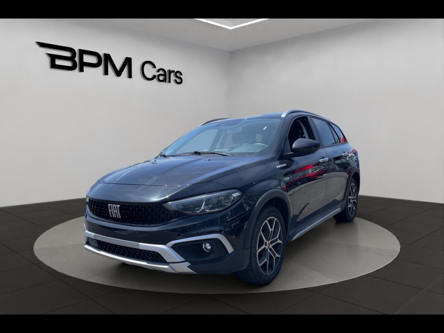 Photo FIAT Tipo Cross SW 1.6 MultiJet 130ch S/S Plus MY22