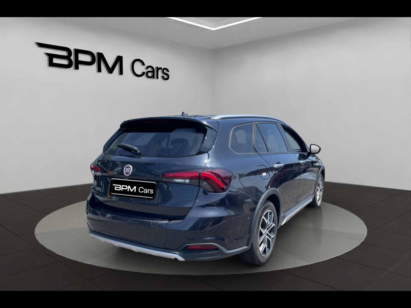Image FIAT Tipo Cross SW 1.6 MultiJet 130ch S/S Plus MY22