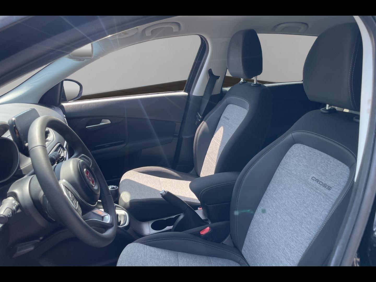 Image FIAT Tipo Cross SW 1.6 MultiJet 130ch S/S Plus MY22