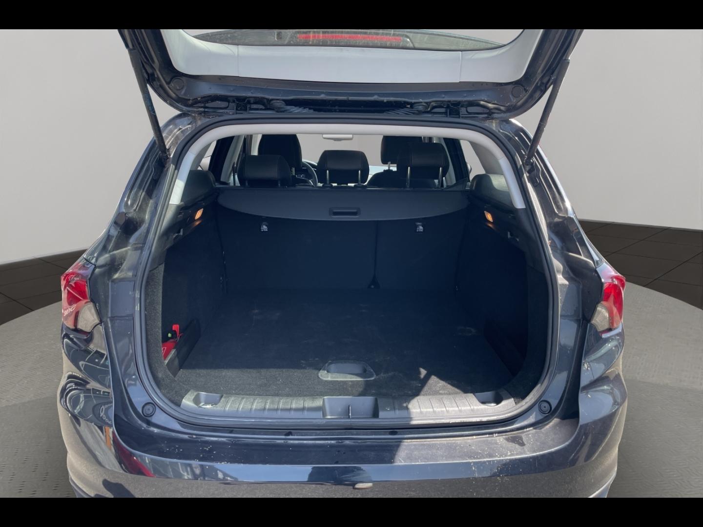 Image FIAT Tipo Cross SW 1.6 MultiJet 130ch S/S Plus MY22