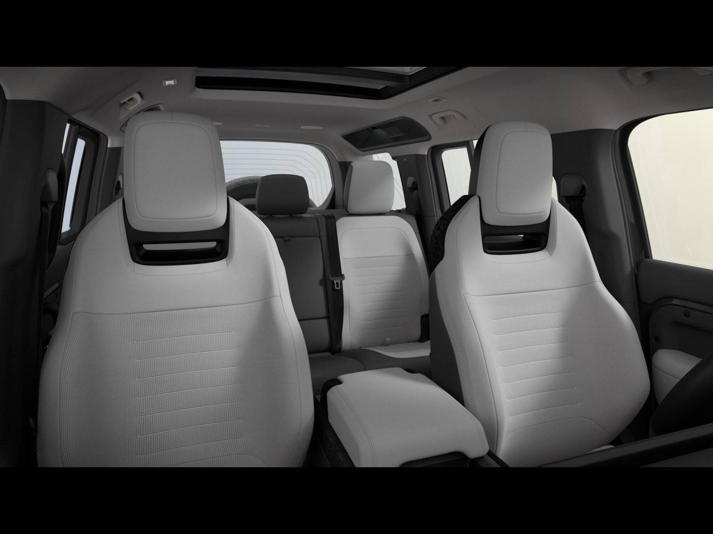 Image LAND-ROVER Defender 110 4.4 P635 Octa