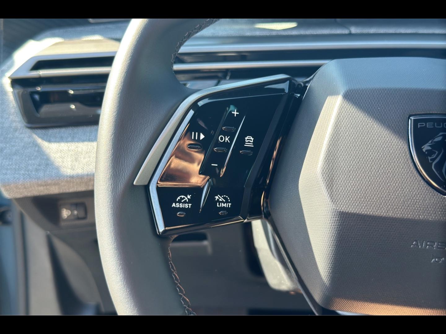 Image PEUGEOT 5008 Hybrid 145ch Allure e-DCS6