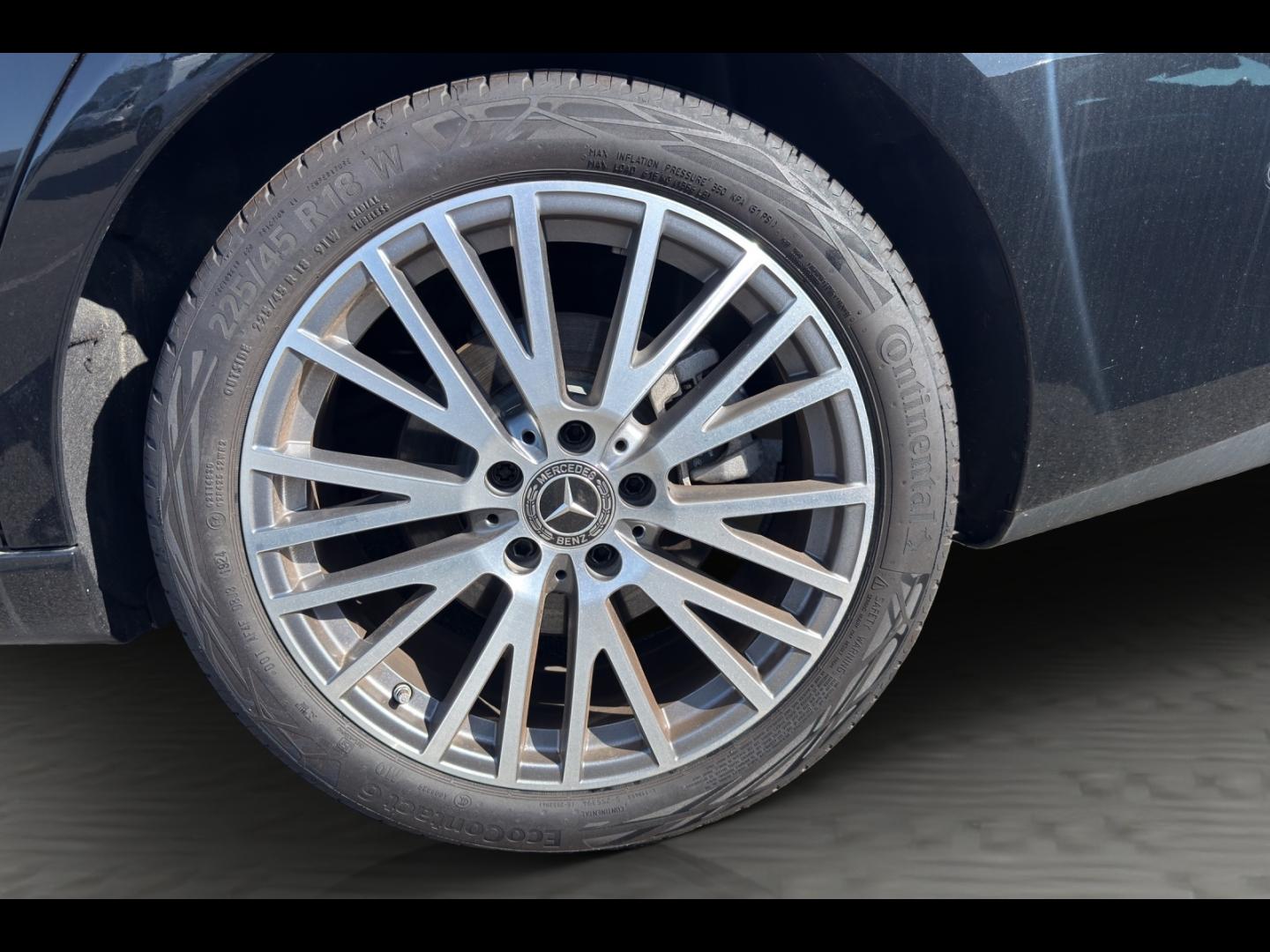 Image MERCEDES-BENZ CLA Shooting Brake 180 136ch Business Line 7G-DCT
