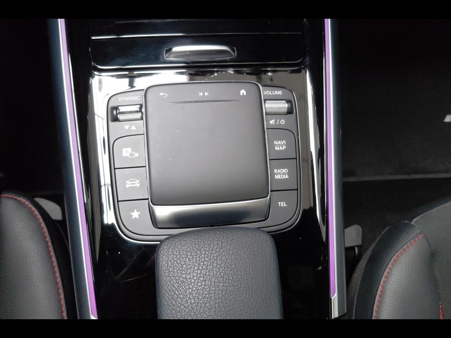 Image MERCEDES-BENZ GLA 250 e 160+102ch AMG Line 8G-DCT