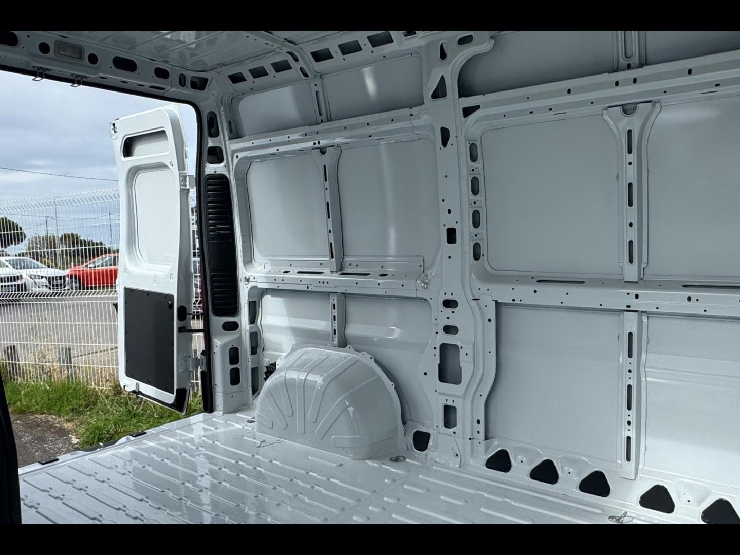 Image FIAT Ducato Fg L2H2 3.3 140ch Easy Pro