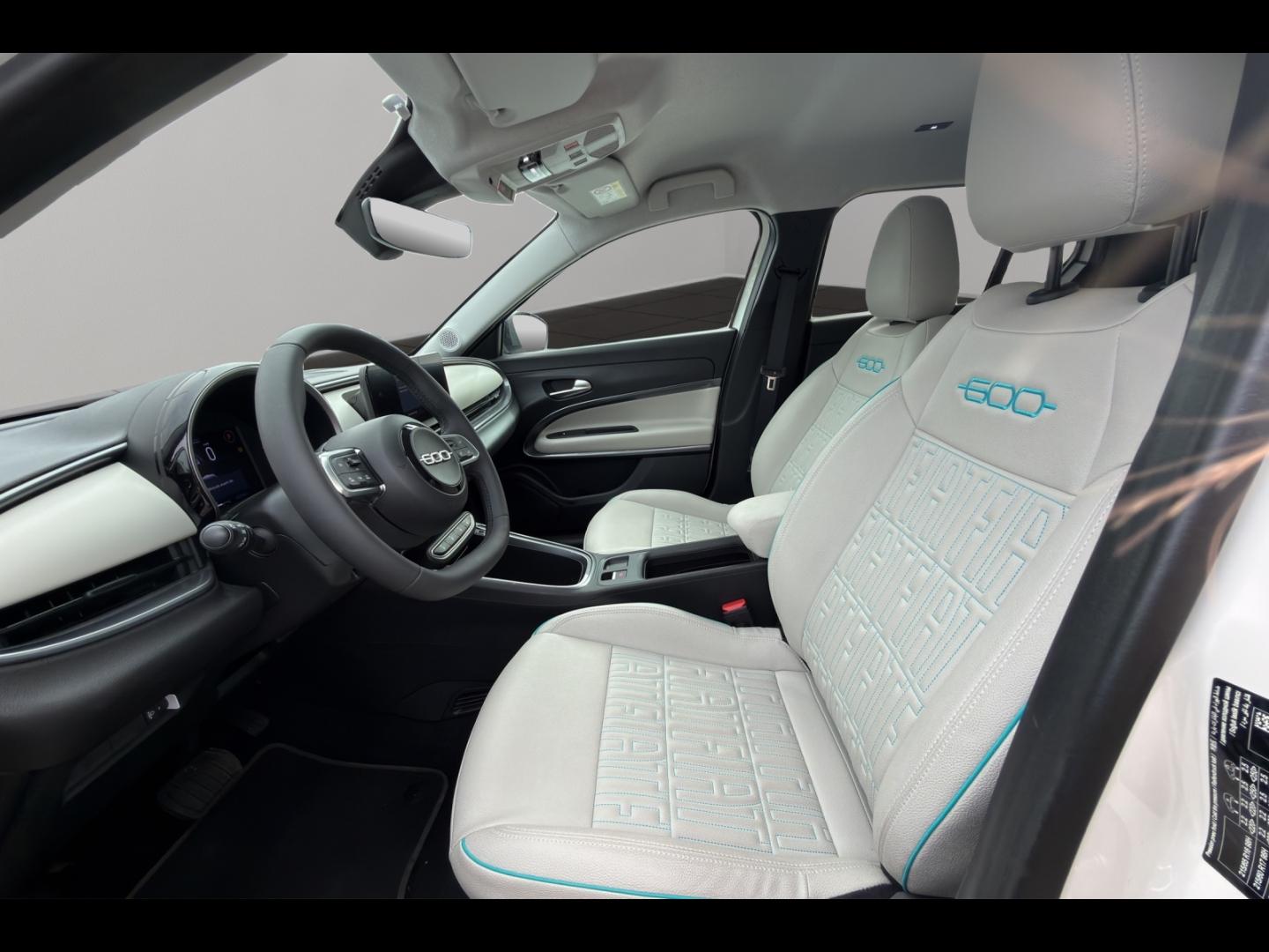 Image FIAT 600 1.2 Hybrid Turbo 110ch La Prima eDCT6