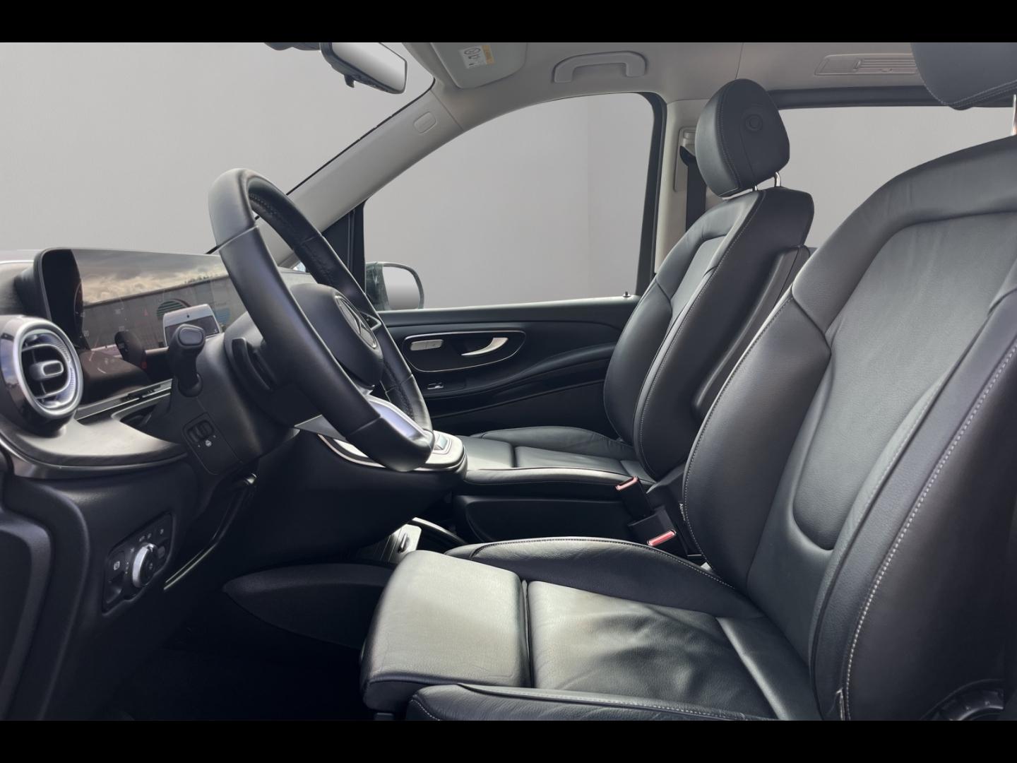 Image MERCEDES-BENZ Classe V 300 d Long Avantgarde Intégrale 9G-Tronic