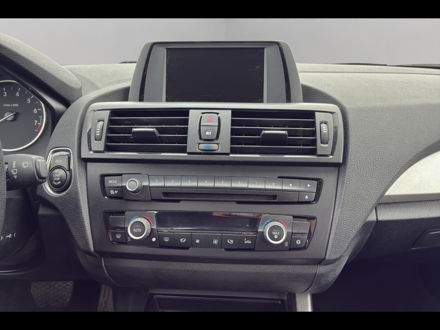 Image BMW Série 1 116iA 136ch Sport 5p