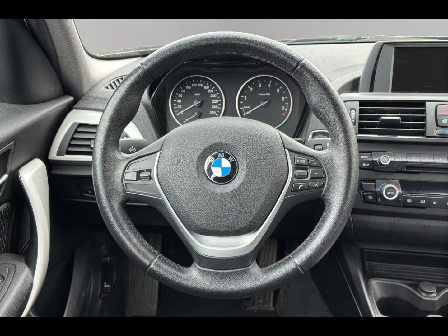 Image BMW Série 1 116iA 136ch Sport 5p