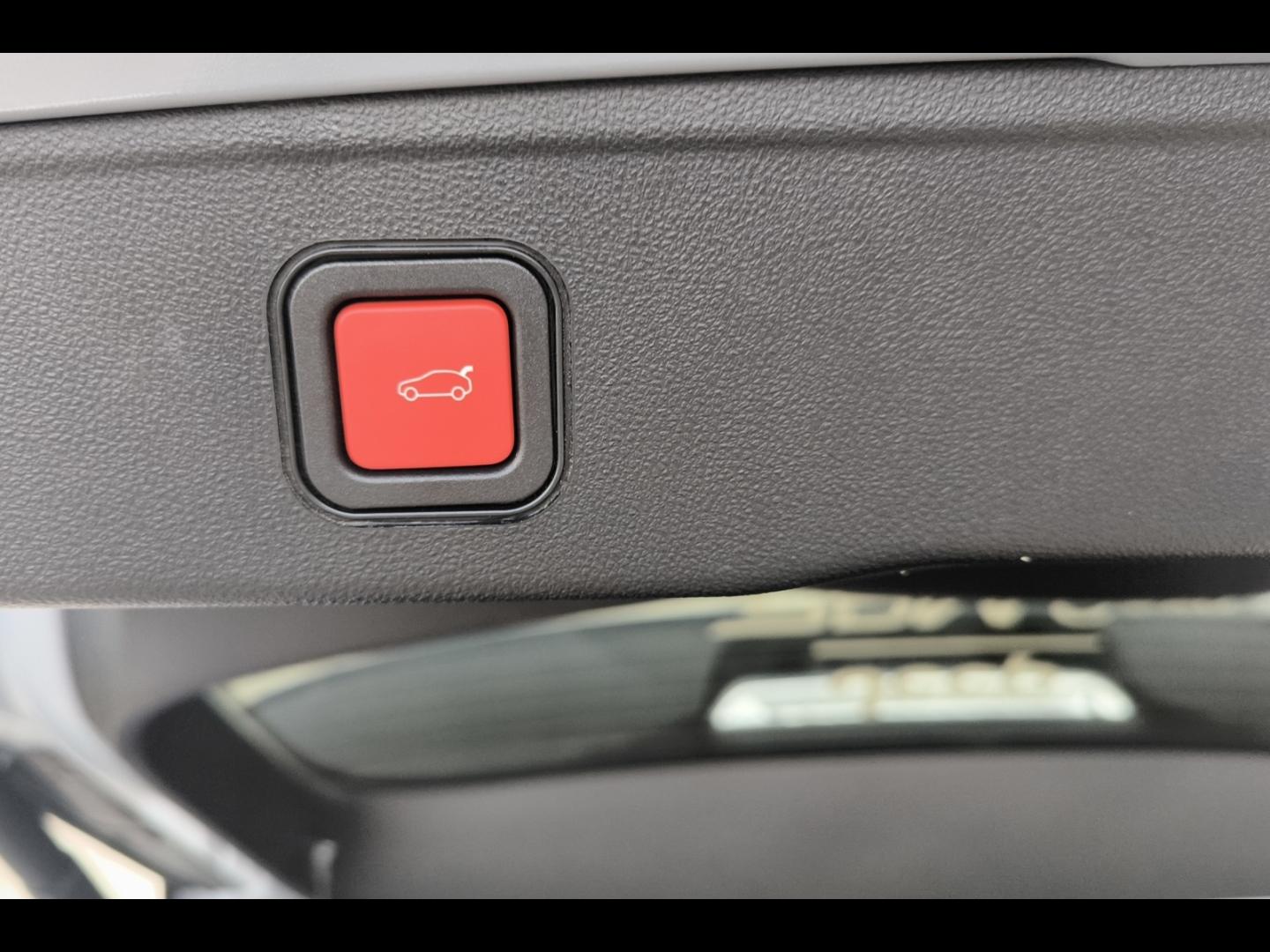 Image JEEP Avenger 1.2 Turbo T3 136ch MHEV The North Face BVR6 4xe