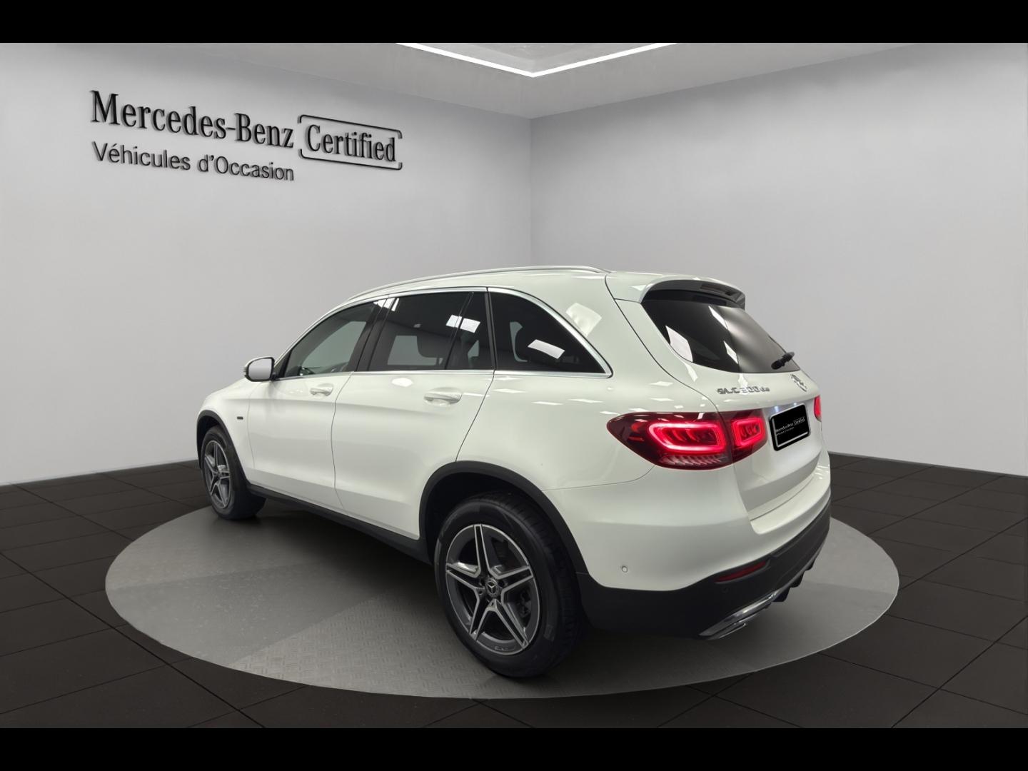 Image MERCEDES-BENZ GLC 300 de 194+122ch AMG Line 4Matic 9G-Tronic