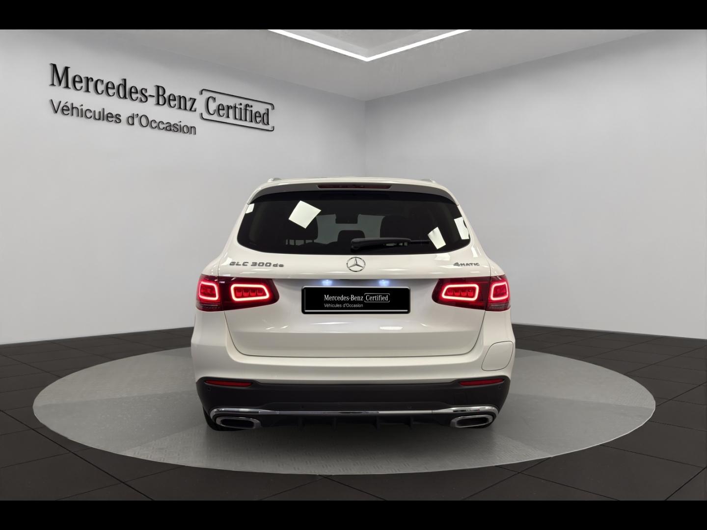 Image MERCEDES-BENZ GLC 300 de 194+122ch AMG Line 4Matic 9G-Tronic