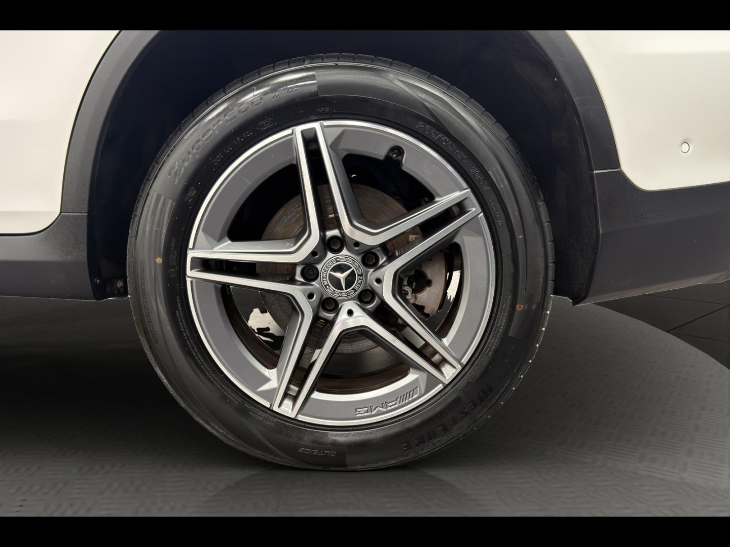 Image MERCEDES-BENZ GLC 300 de 194+122ch AMG Line 4Matic 9G-Tronic