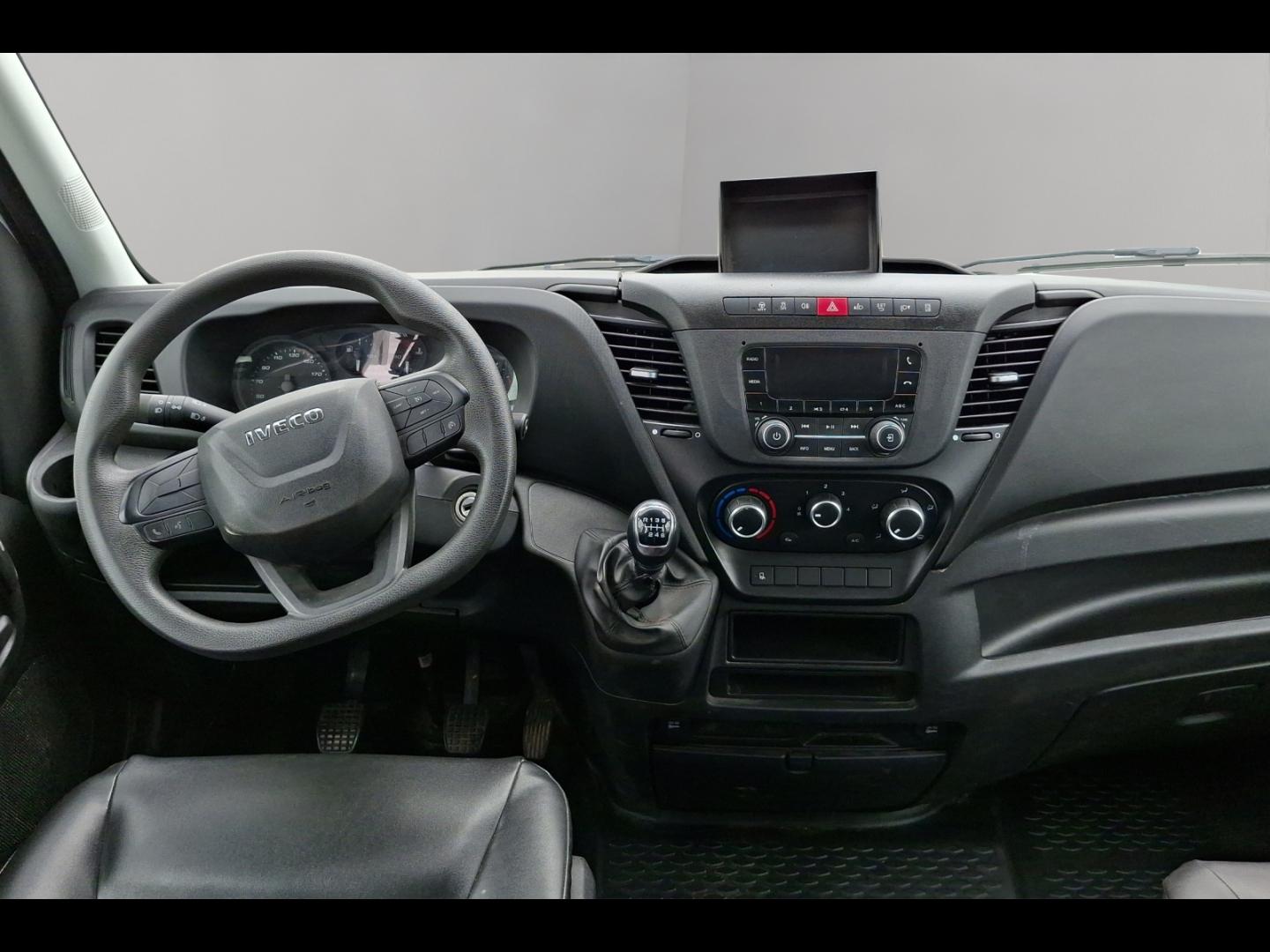 Image IVECO Daily CCb 35C16H D empattement 4100 3.0 Tor