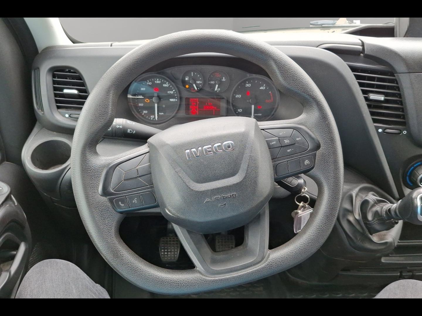 Image IVECO Daily CCb 35C16H D empattement 4100 3.0 Tor