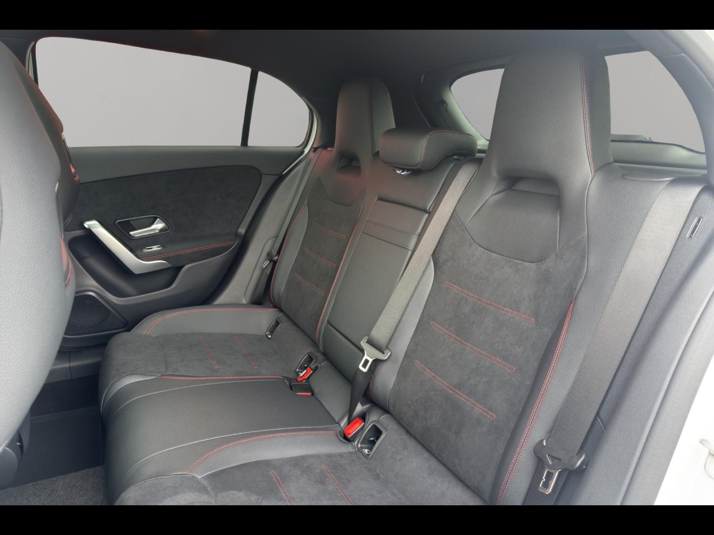 Image MERCEDES-BENZ Classe A 180 136ch Edition 140 7G-DCT