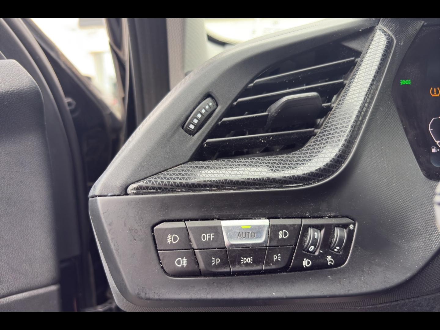Image BMW 118i 136 ch DKG7 Edition Sport