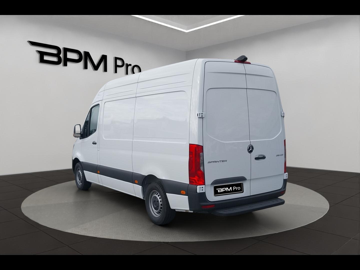Image MERCEDES-BENZ Sprinter Fg 315 CDI 37 3T5 Base 9G-Tronic ( 43 990 HT )