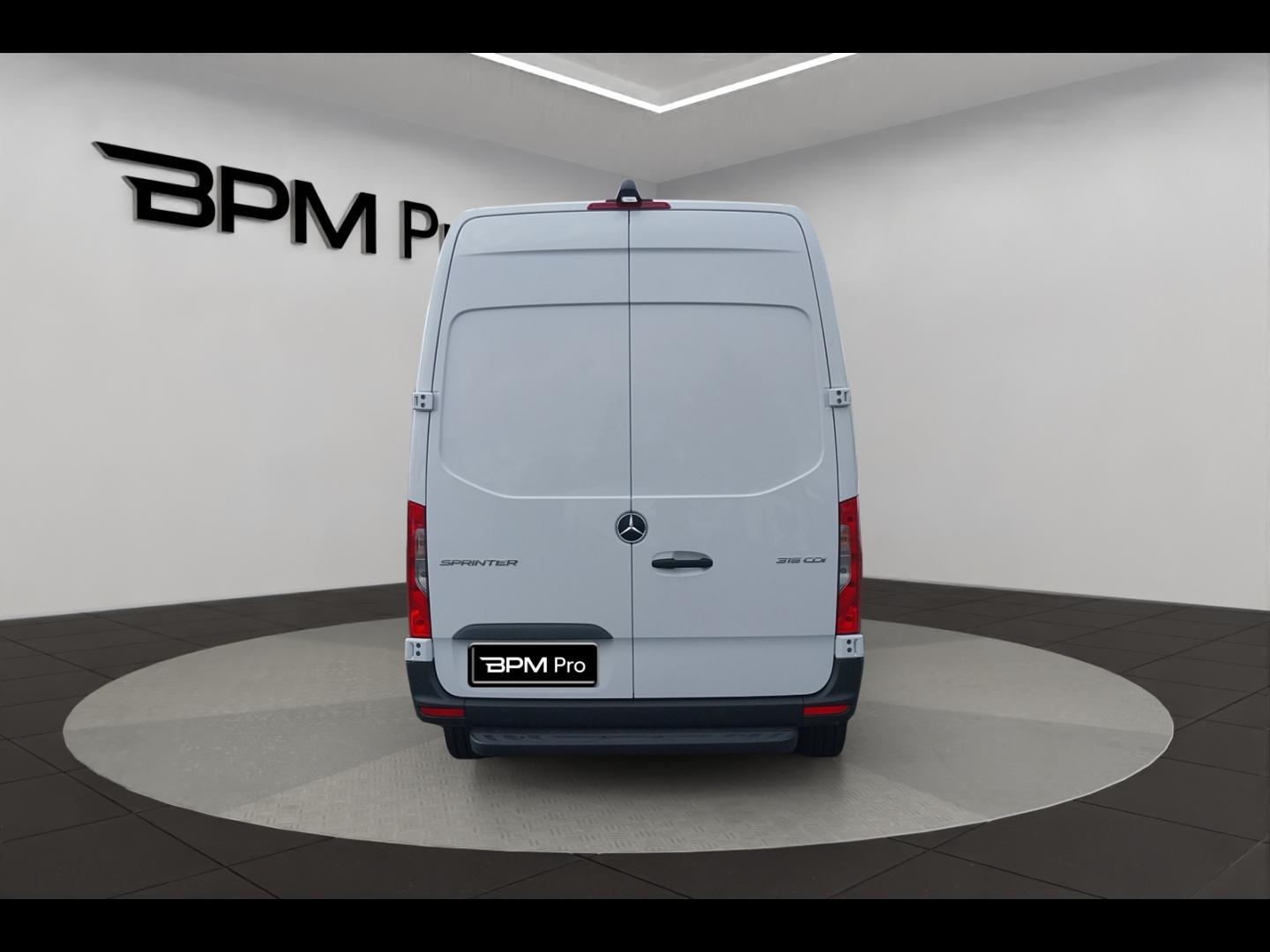 Image MERCEDES-BENZ Sprinter Fg 315 CDI 37 3T5 Base 9G-Tronic ( 43 990 HT )