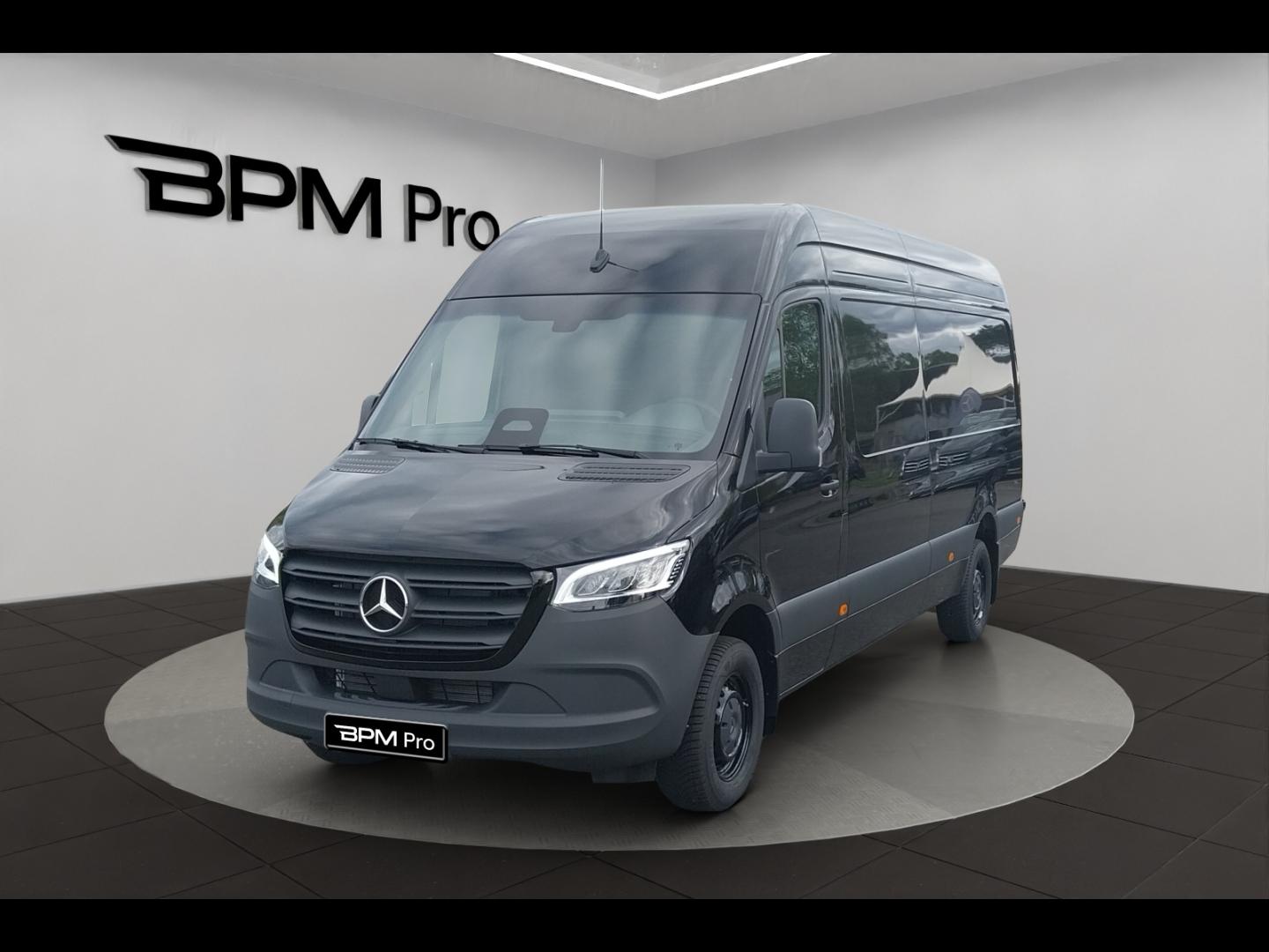 Photo MERCEDES-BENZ Sprinter Fg 319 CDI 43 3T5 Select 9G-Tronic ( 53490 HT )