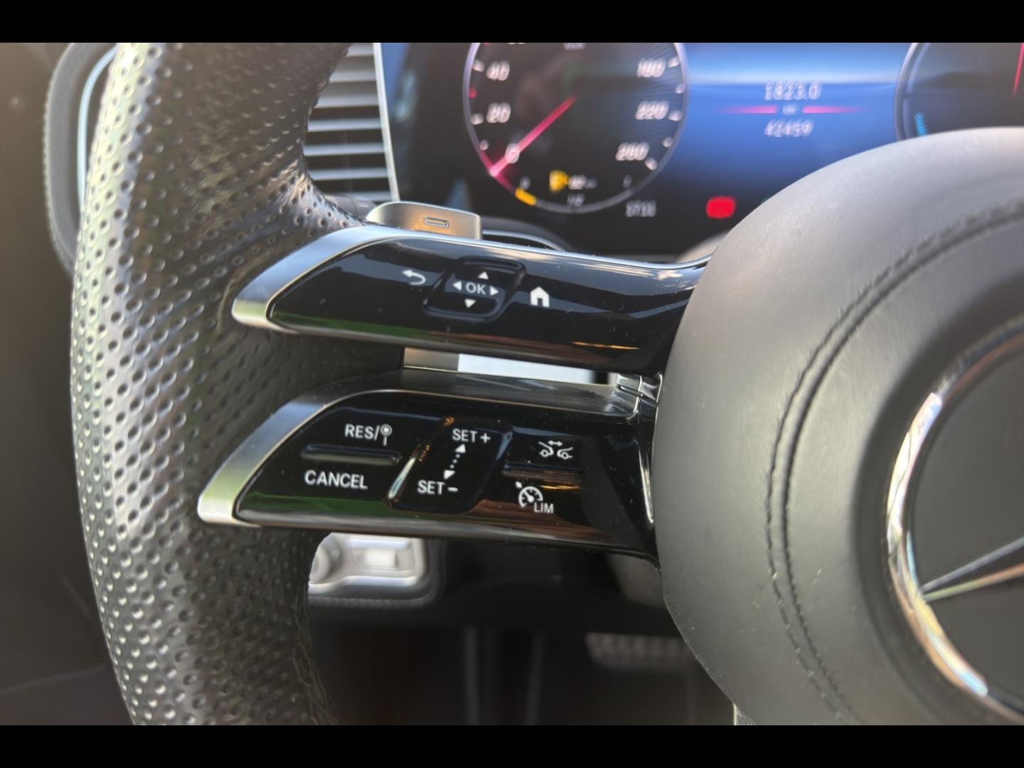 Image MERCEDES-BENZ GLE 350 de 197ch+136ch AMG Line 4Matic 9G-Tronic