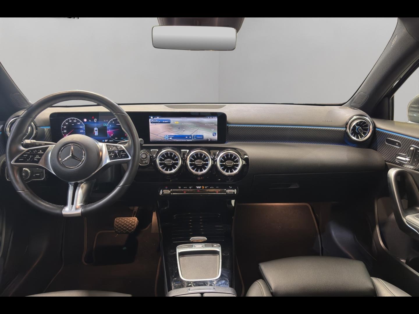 Image MERCEDES-BENZ Classe A 180 136ch Progressive Line 7G-DCT