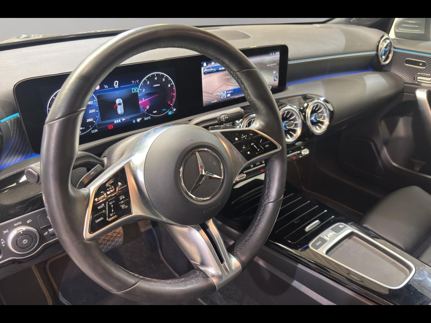Image MERCEDES-BENZ Classe A 180 136ch Progressive Line 7G-DCT
