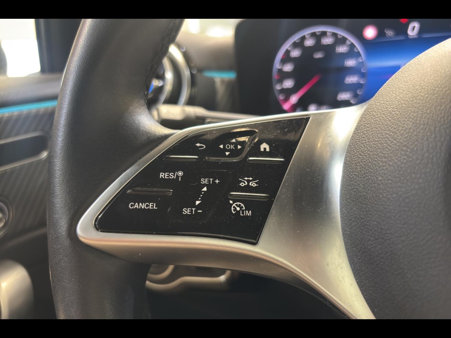 Image MERCEDES-BENZ Classe A 180 136ch Progressive Line 7G-DCT
