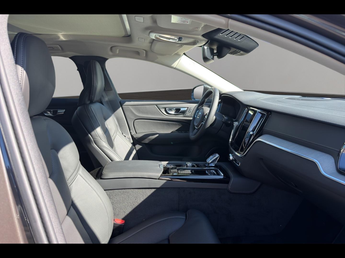 Image VOLVO V60 T6 AWD 253+145ch Ultra Style Chrome Geartronic 8