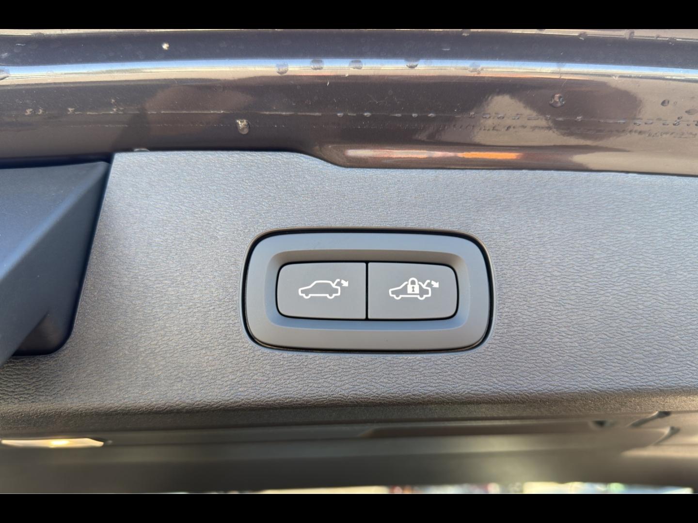 Image VOLVO V60 T6 AWD 253+145ch Ultra Style Chrome Geartronic 8