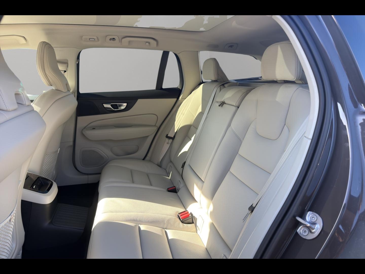 Image VOLVO V60 T6 AWD 253+145ch Ultra Style Chrome Geartronic 8